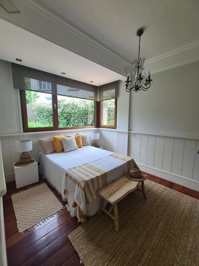 Golf & Pool Villa Basozabal 0*,