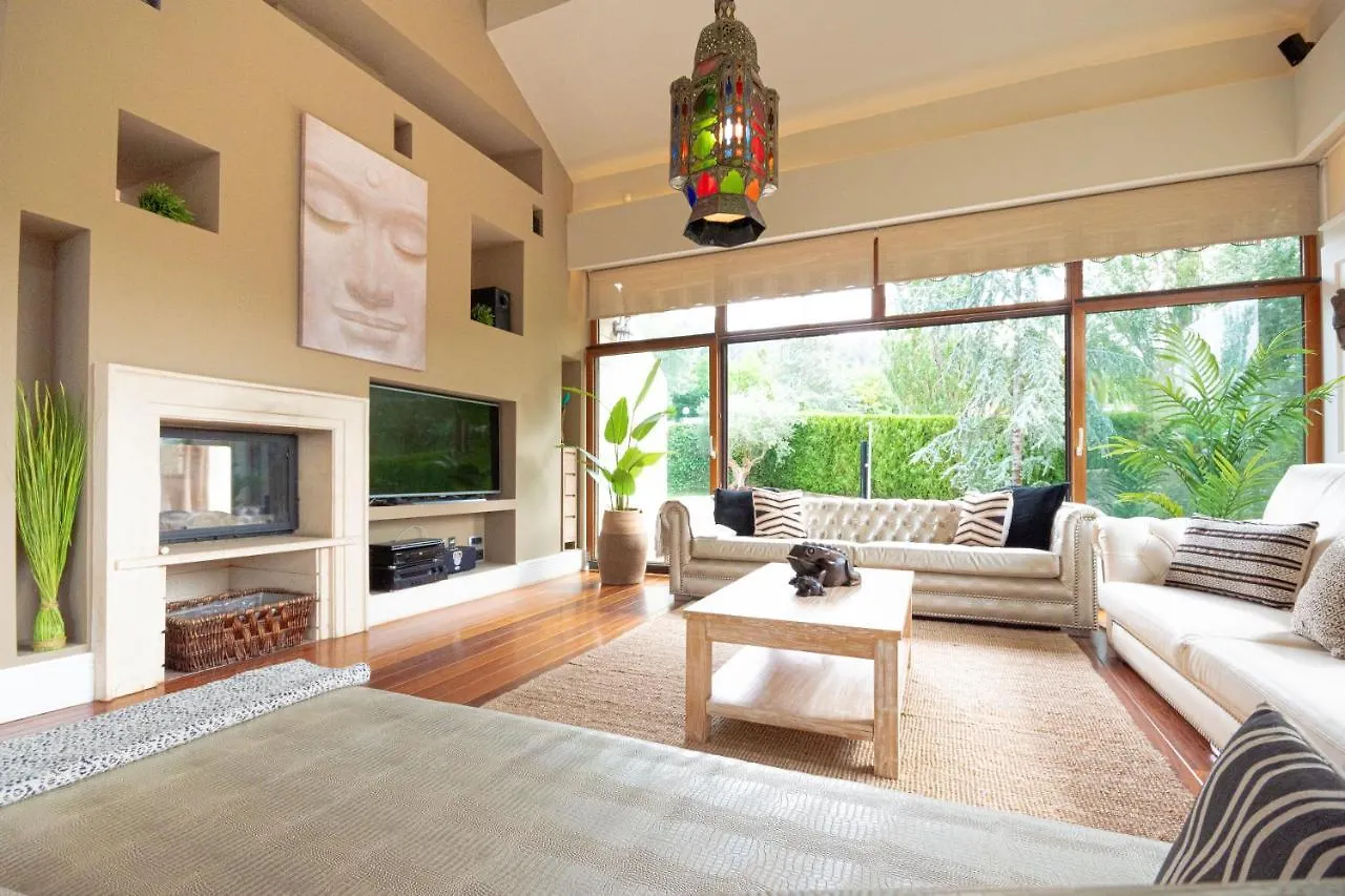 Golf & Pool Villa Basozabal Holiday home