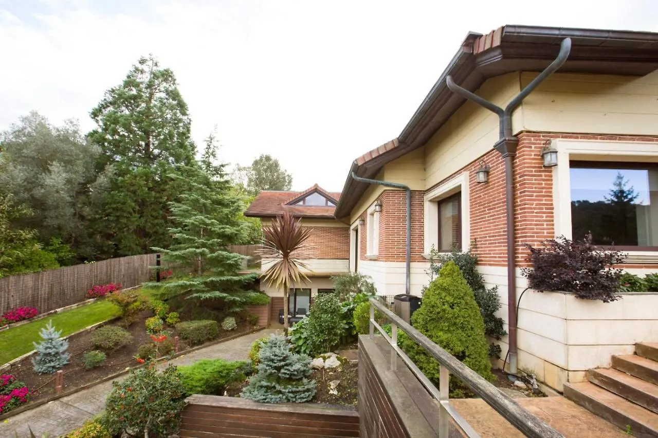 Golf & Pool Villa Basozabal
